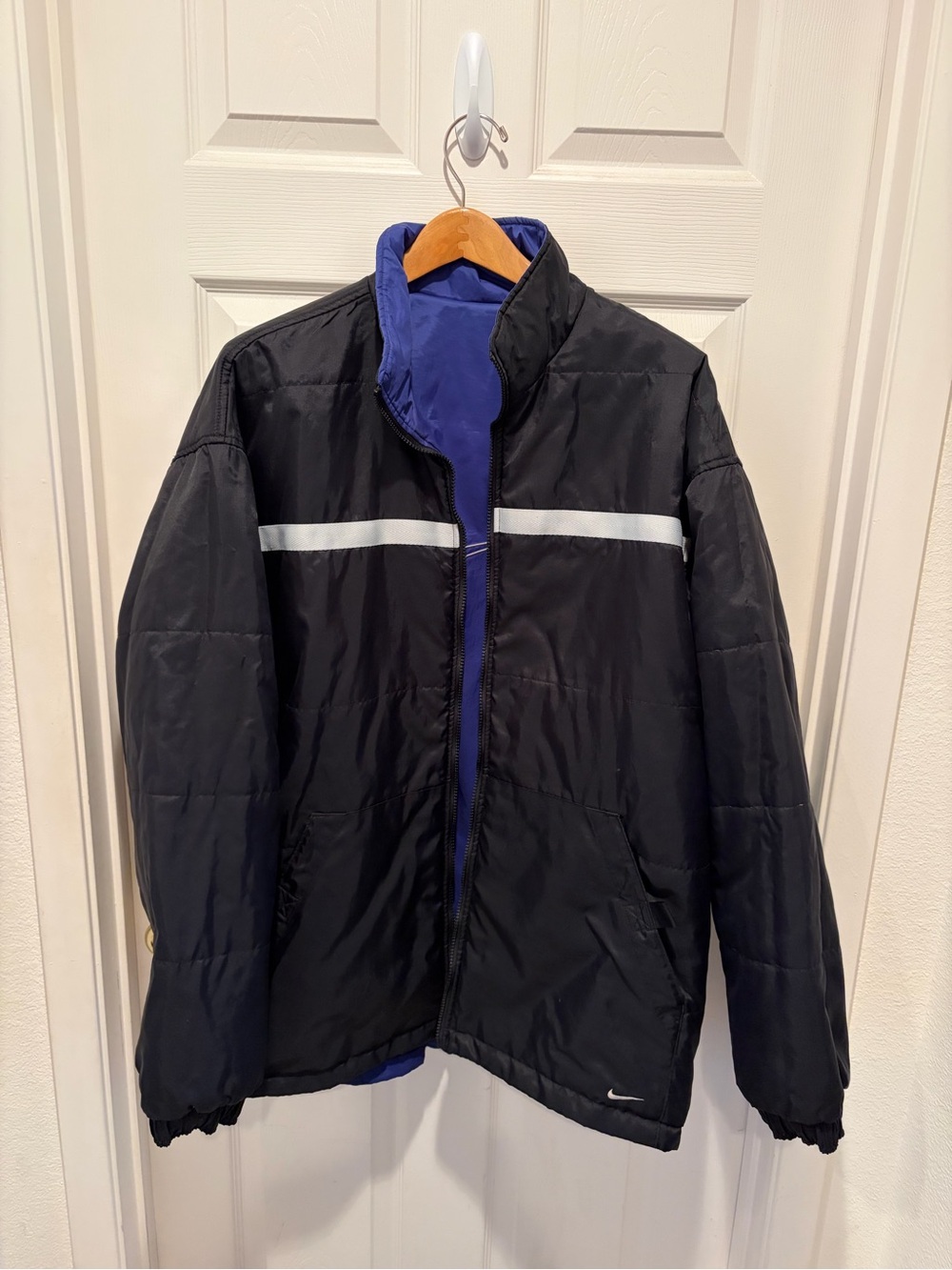Nike Men's Blue Full-Zip Windbreaker Jacket